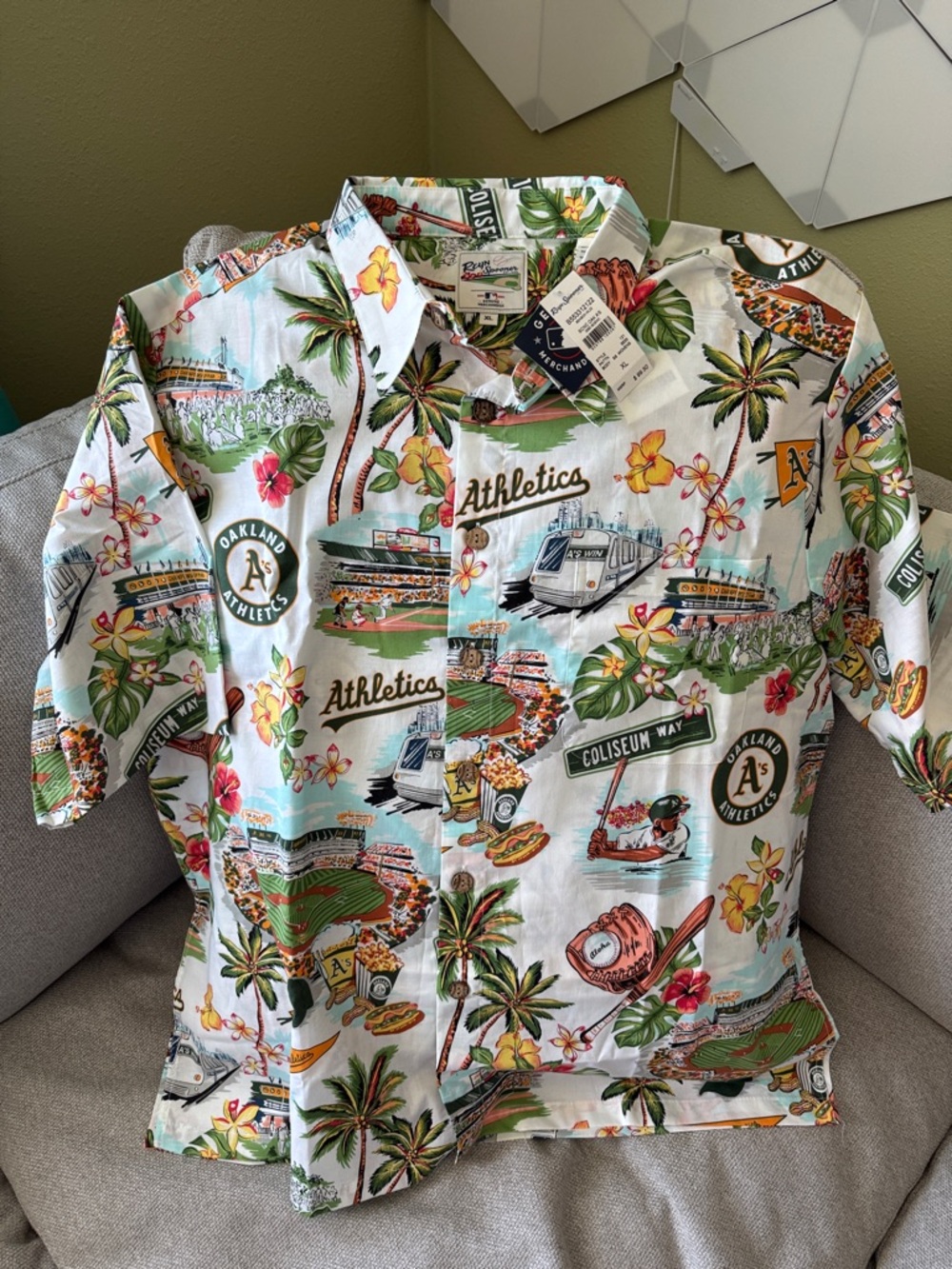 reyn spooner Oakland Athletics Light Blue Baseball Hawaiian Shirt